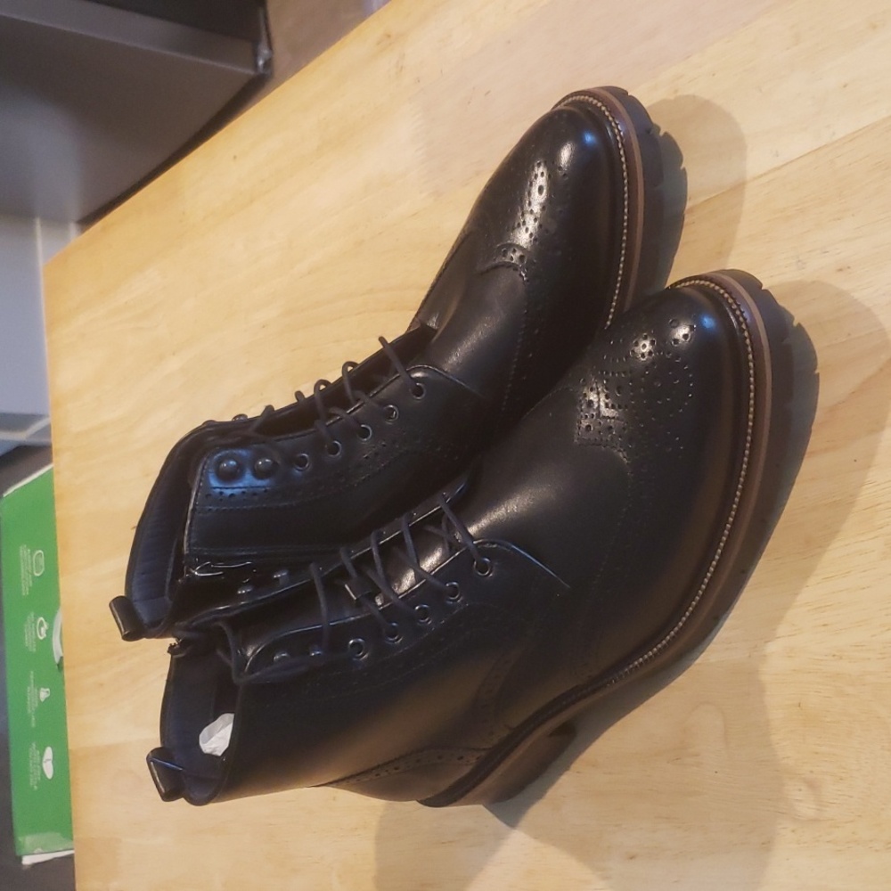Johnson and Murphy Black Cody Wingtip Boots Size 9